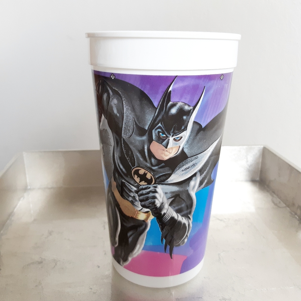 1992 Batman Returns Souvenir McDonald's Cup 2 lids